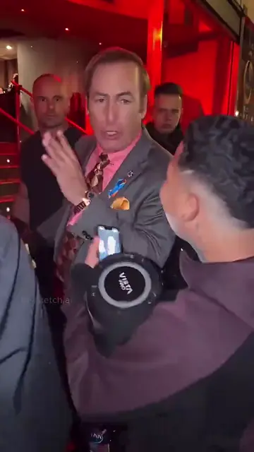 A TV lawyer at the speaker (first 15 s)